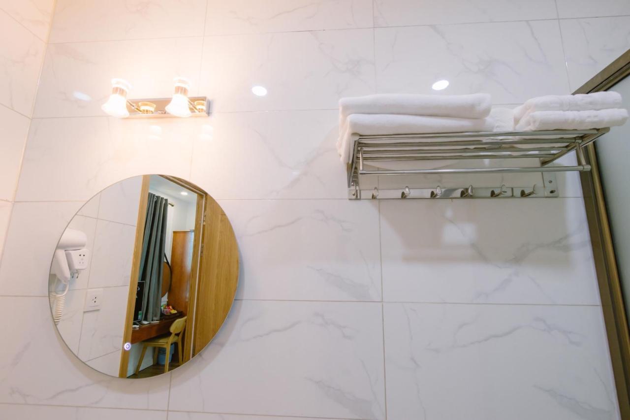 Thuan Phat Hotel Soc Trang ภายนอก รูปภาพ