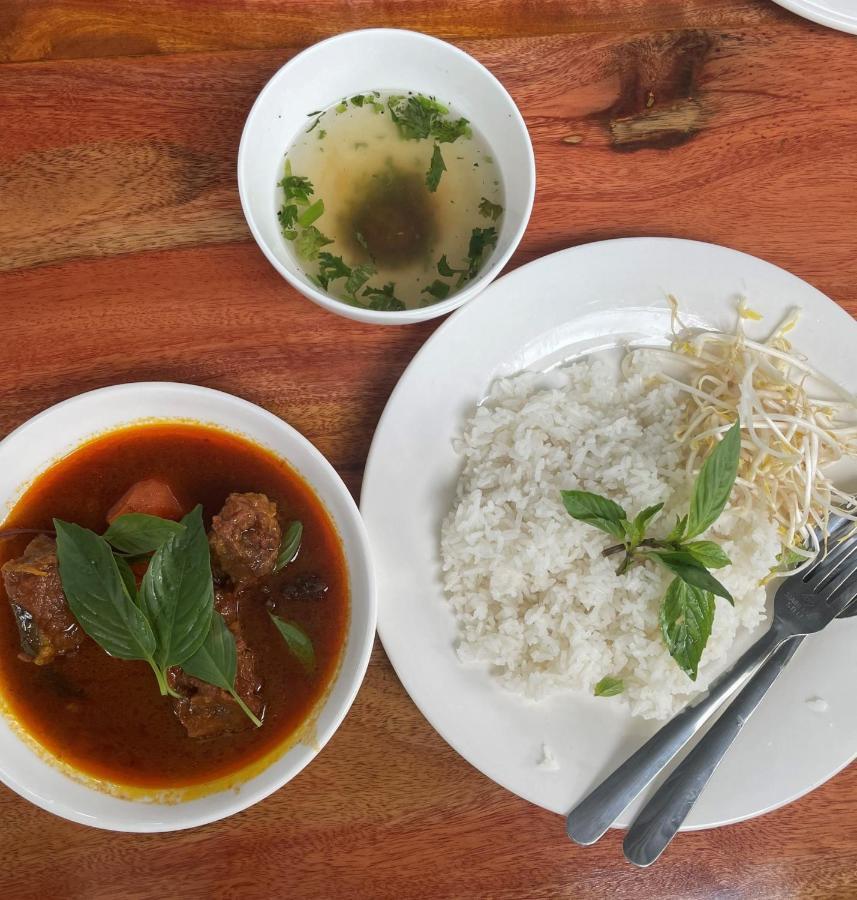 Thuan Phat Hotel Soc Trang ภายนอก รูปภาพ