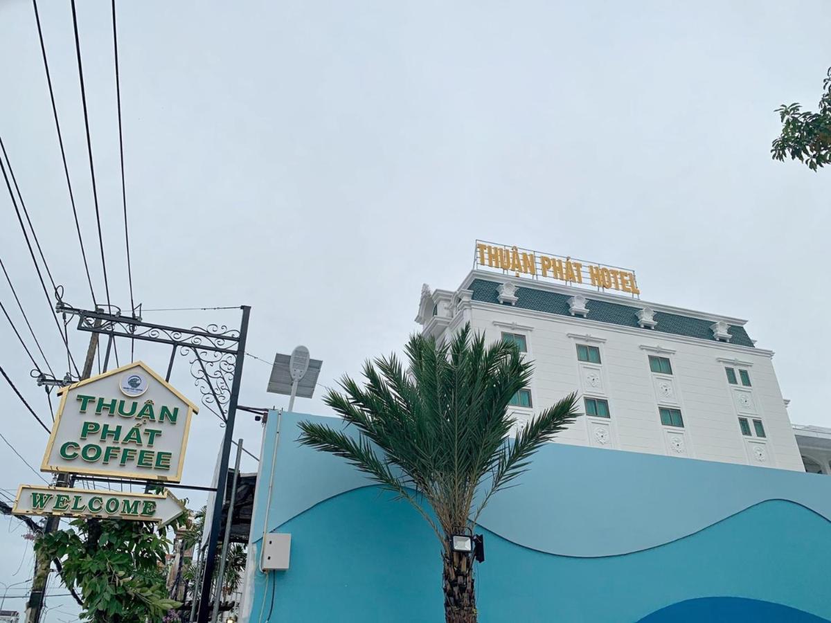 Thuan Phat Hotel Soc Trang ภายนอก รูปภาพ